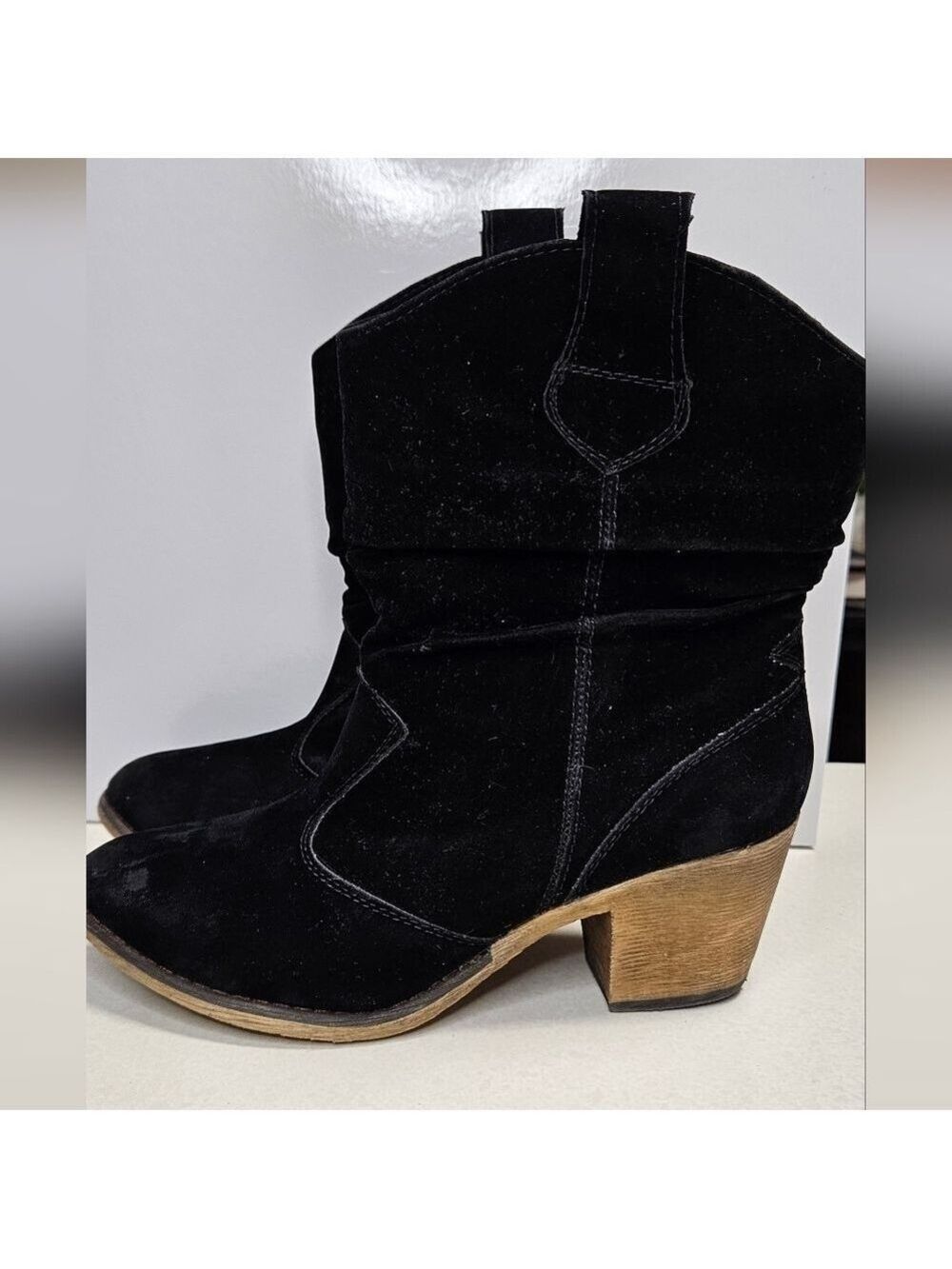 Women's Black Suede Heeled Boots SIZE 7.5